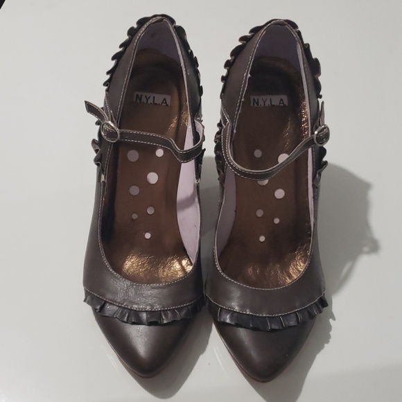 N.Y.L.A Sonia Brown Leather Heels Size 8 - Picture 2 of 7